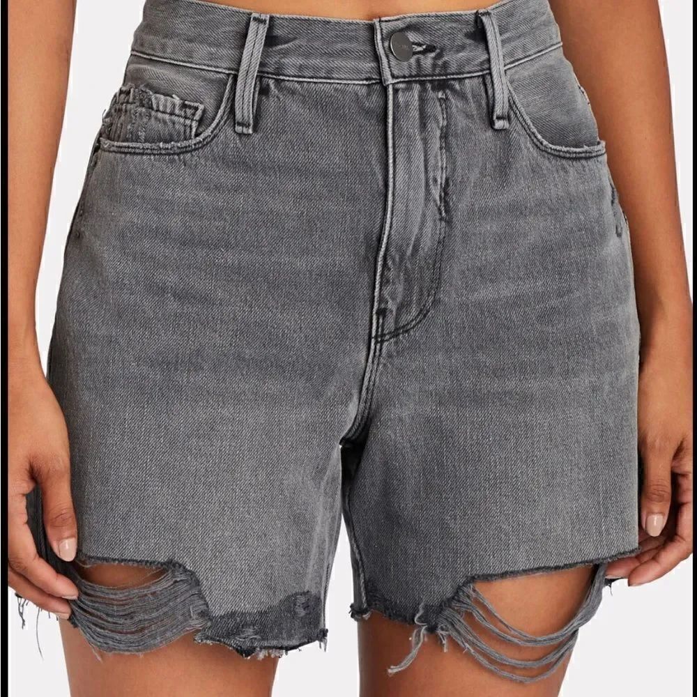 Frame Le Tour Gray Denim cut off shorts size 24 EUC